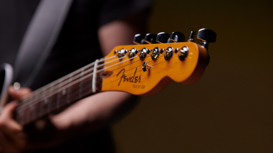Fender American Ultra : guitares et basses haut de gamme 