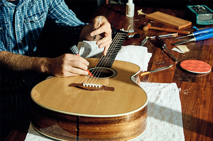 Taylor Action Control Neck