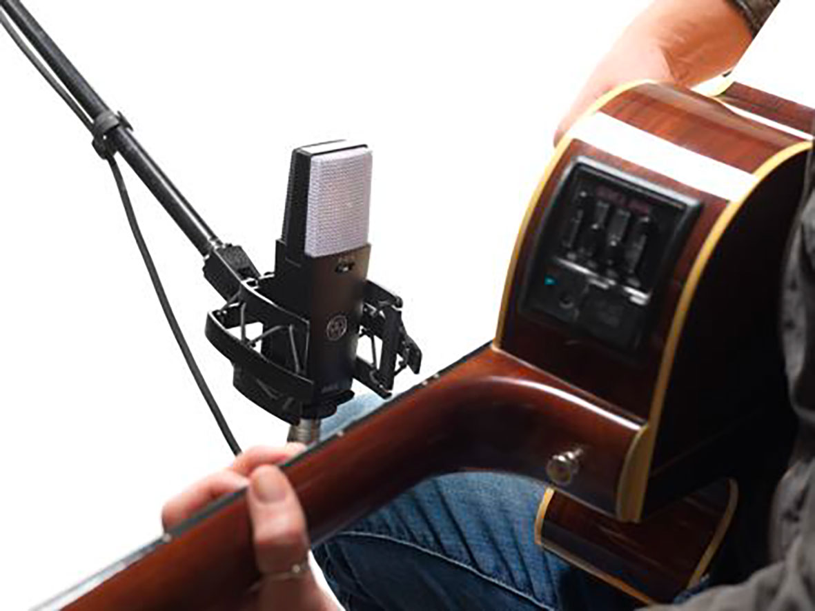 Akg C 114 - Micro Statique Large Membrane - Variation 2