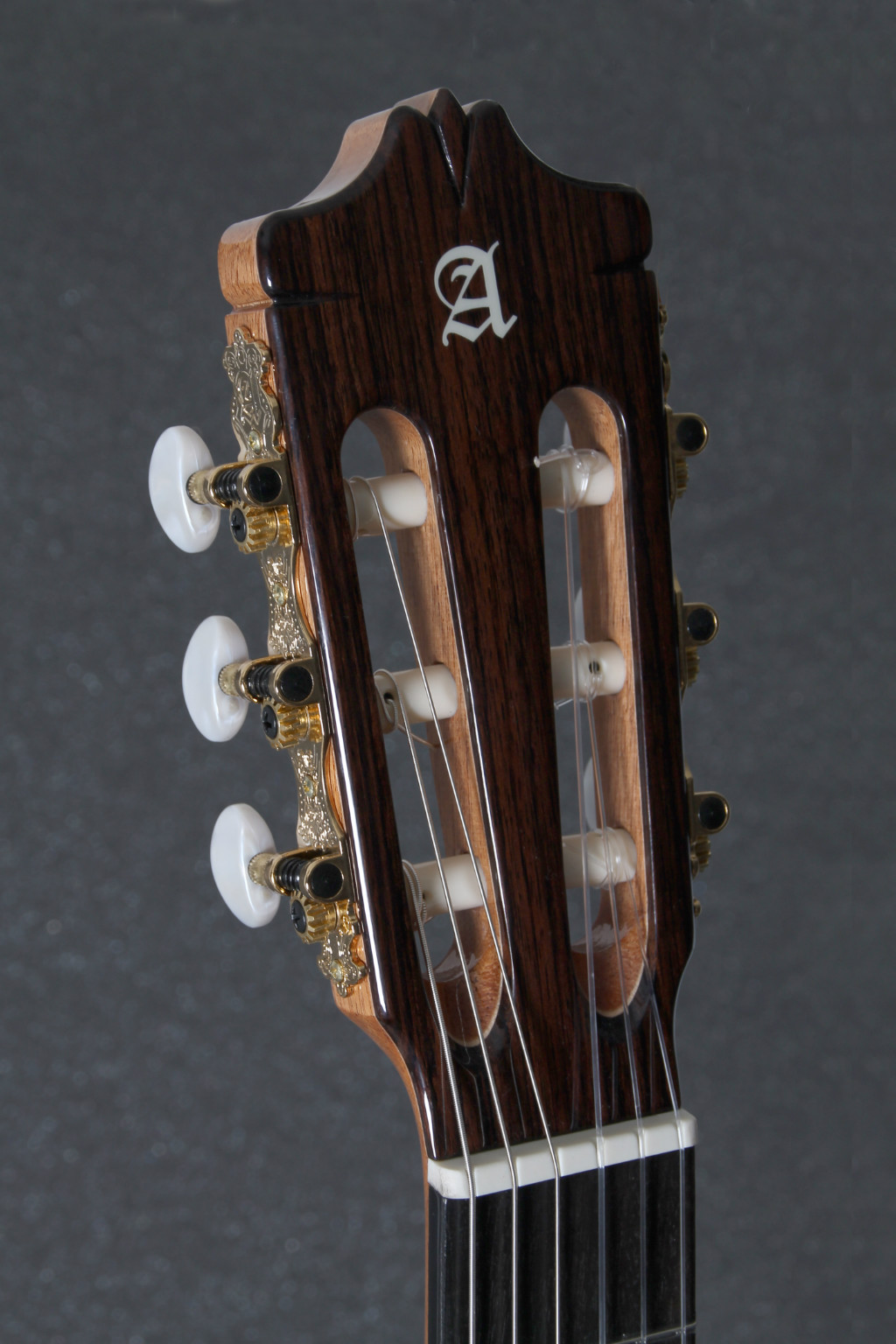 Alhambra 7p Classic Cedre Palissandre - Natural - Guitare Classique Format 4/4 - Variation 1