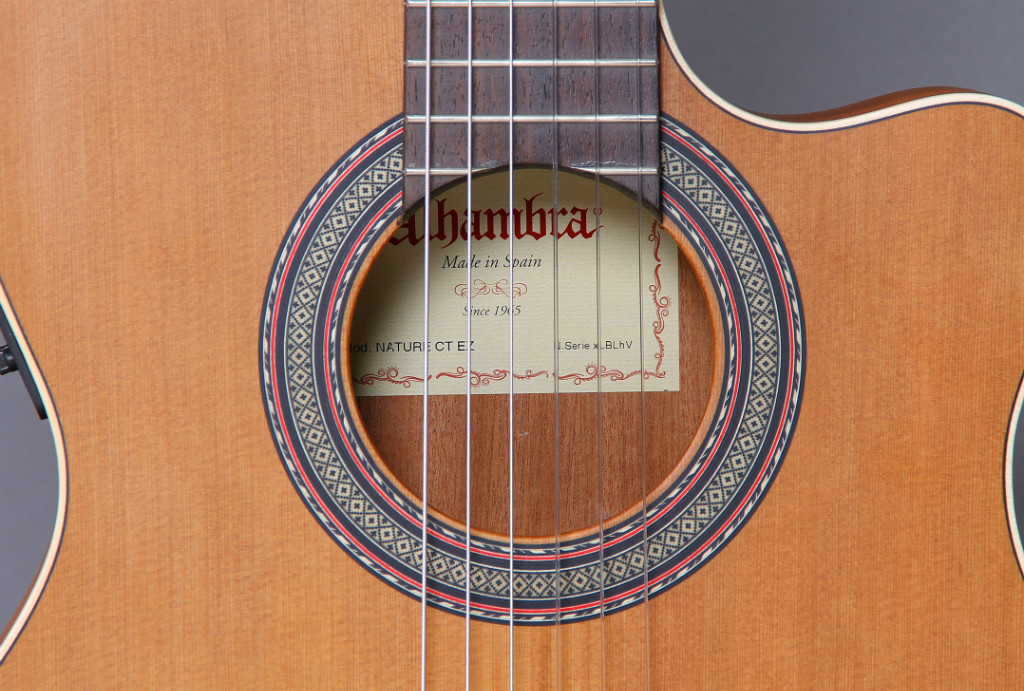 Alhambra Z-nature Ct Ez Open Pore 4/4 Slim Cedre Acajou - Natural - Guitare Classique Format 4/4 - Variation 2