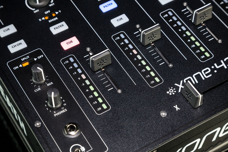 Allen & Heath Xone:43 - Table De Mixage Dj - Variation 3