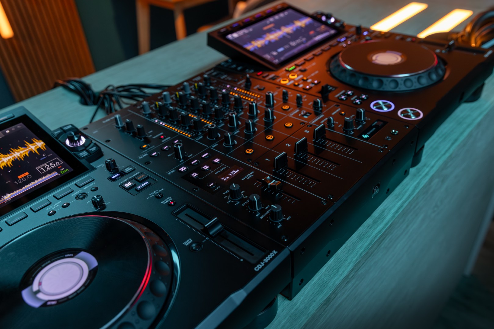 Alphatheta Djm-v5 - Table De Mixage Dj - Variation 11