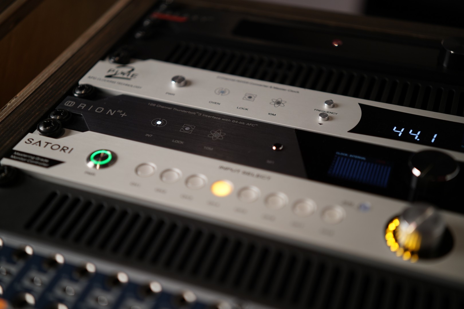 Antelope Audio Orion32+ Gen4 - Carte Son Usb - Variation 16