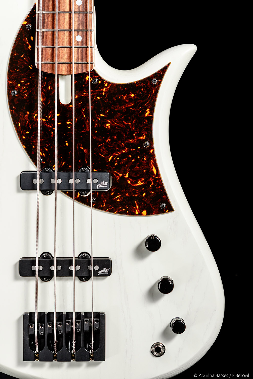 Aquilina Sirius 4 Standard Rw - White - Basse Électrique Solid Body - Variation 5