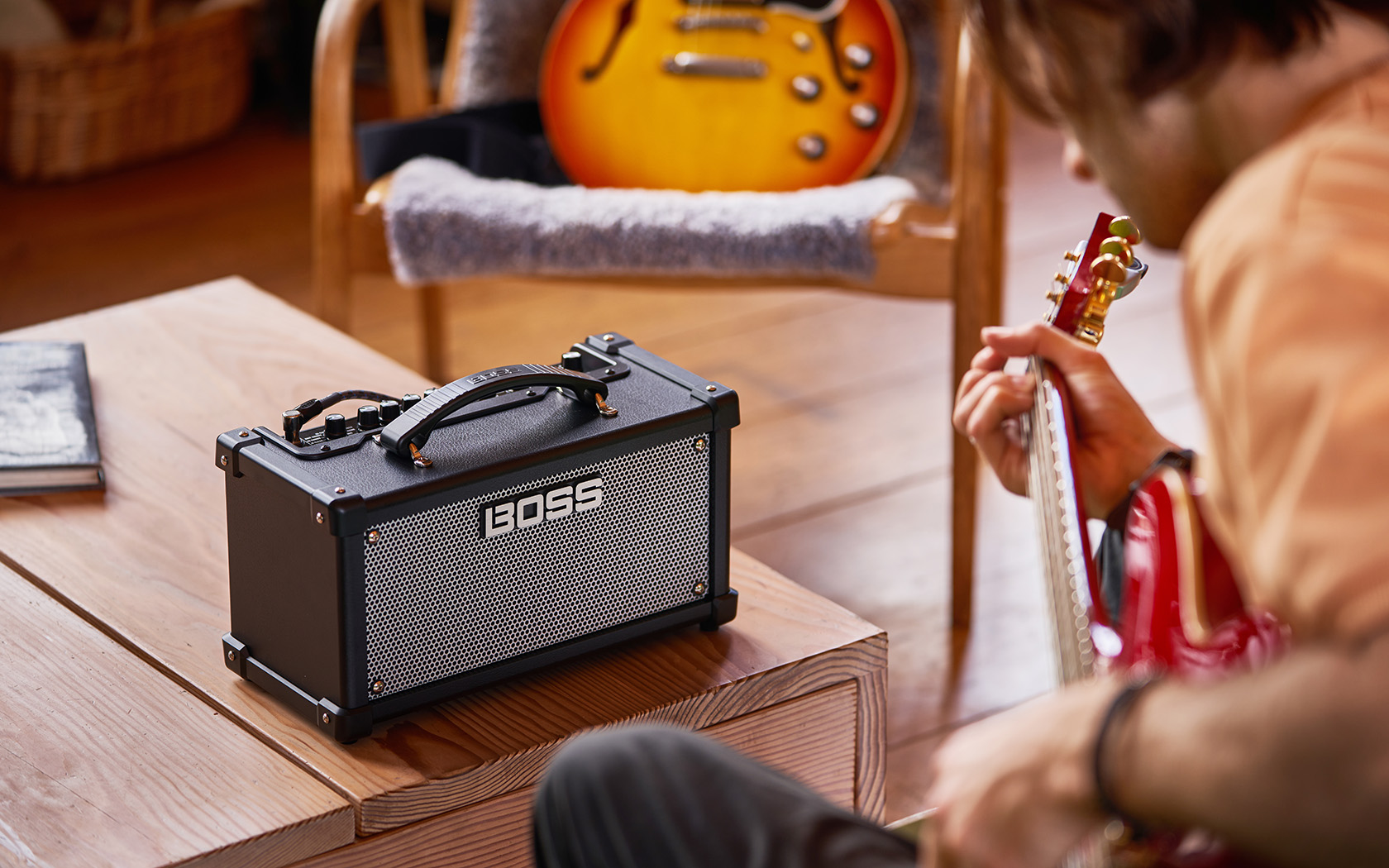 Boss Dual Cube Lx 10w 2x4 - Ampli Guitare Électrique Combo - Variation 3