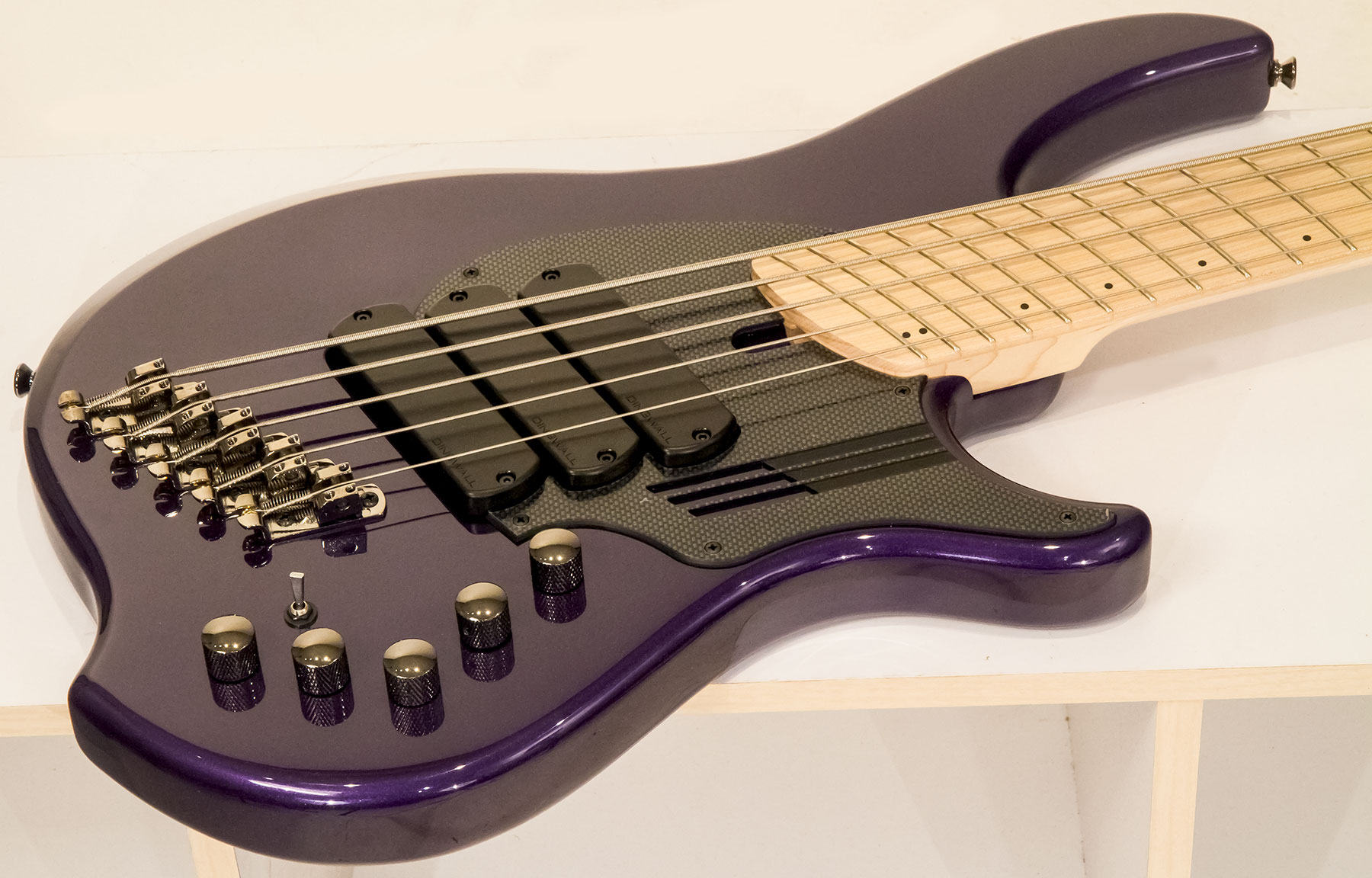 Dingwall Basse Électrique Solid Body - Basse Électrique Solid Body - Variation 1
