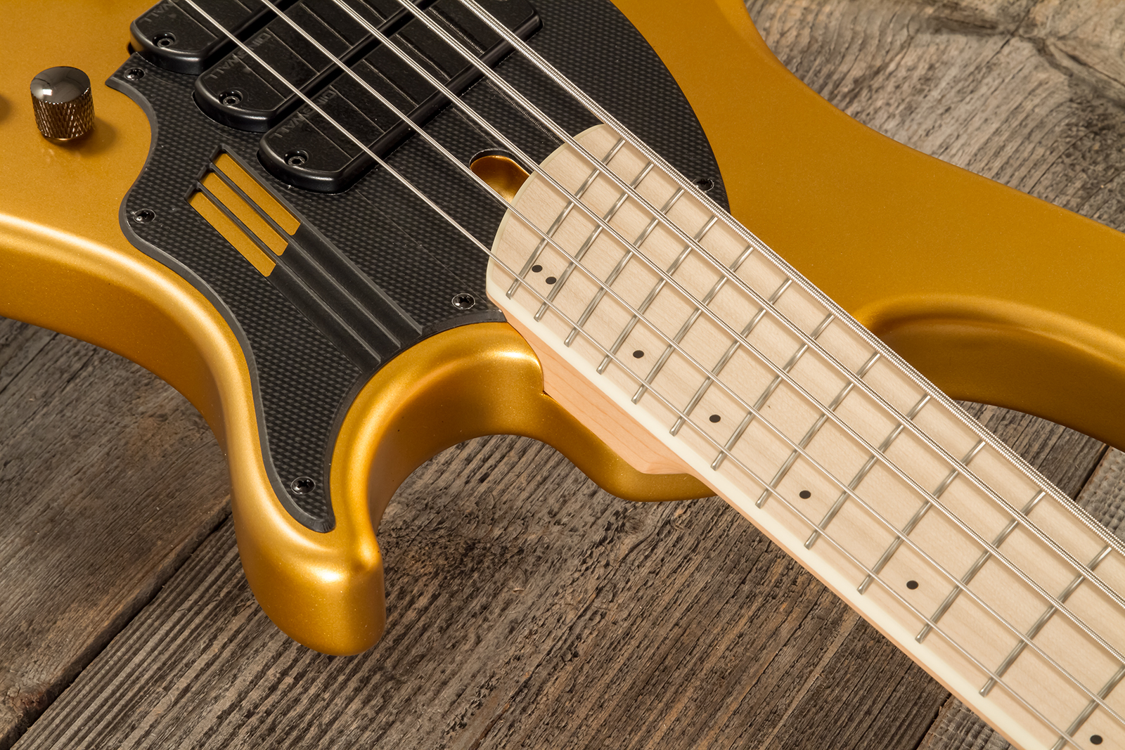 Dingwall Adam Nolly Getgood Ng3 5c Signature 3pu Active Mn - Gold Matte - Basse Électrique Solid Body - Variation 5