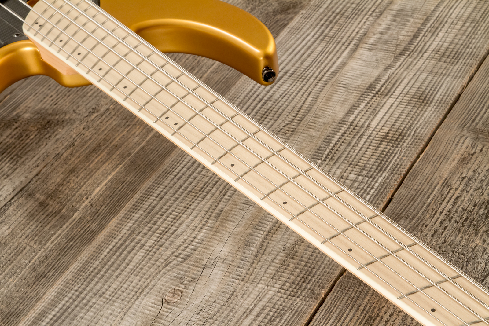 Dingwall Adam Nolly Getgood Ng3 5c Signature 3pu Active Mn - Gold Matte - Basse Électrique Solid Body - Variation 6