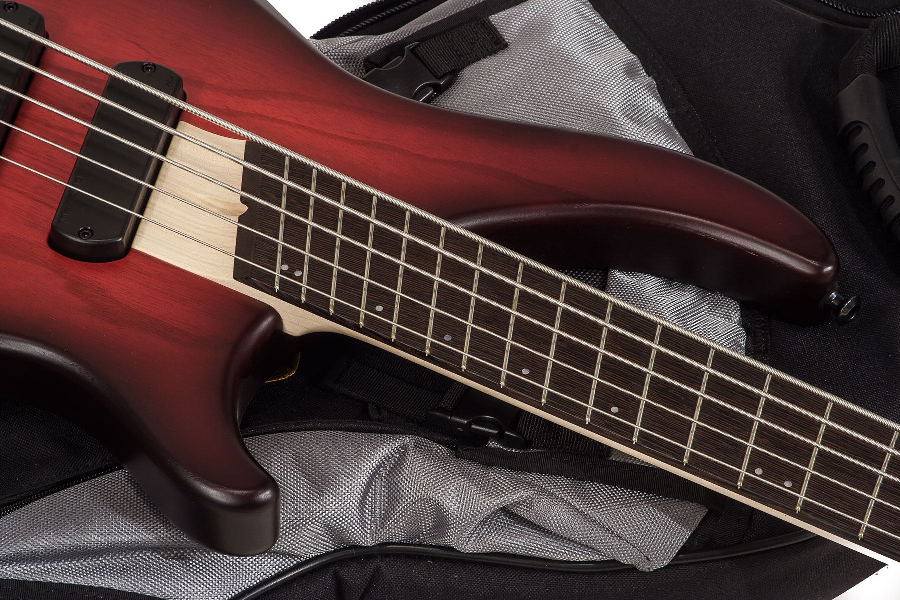 Dingwall Afterburner Abz 5 2-pickups Wen +housse - Trans Redburst Satin - Basse Électrique Solid Body - Variation 2