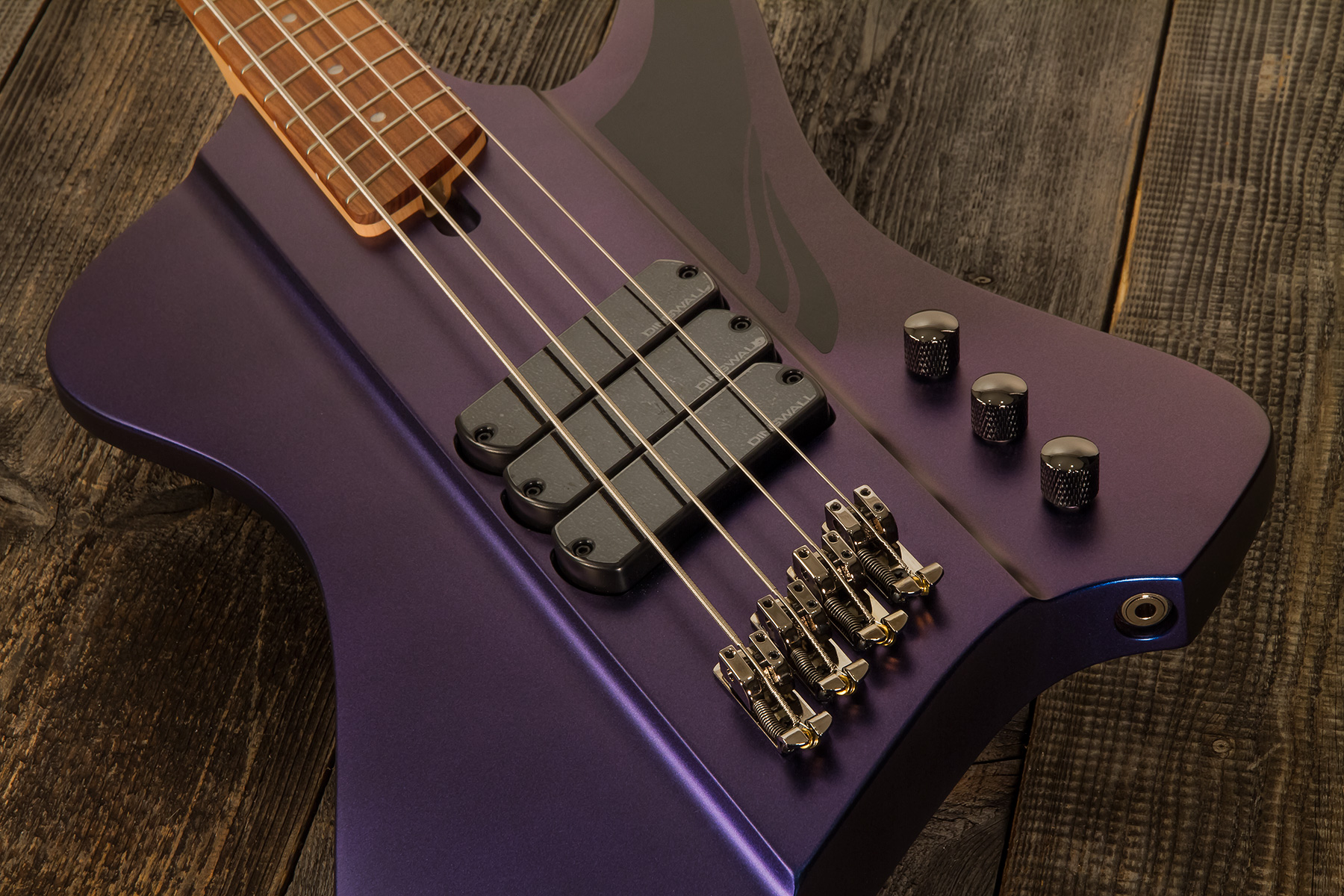 Dingwall D-roc Standard 4c 3-pickups Pf - Blue To Purple Colorshift - Basse Électrique Solid Body - Variation 3