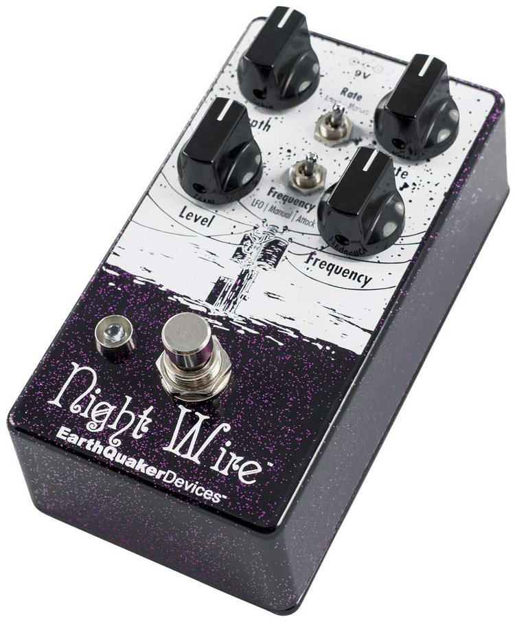 Earthquaker Night Wire V2 - PÉdale Chorus / Flanger / Phaser / Tremolo - Variation 1