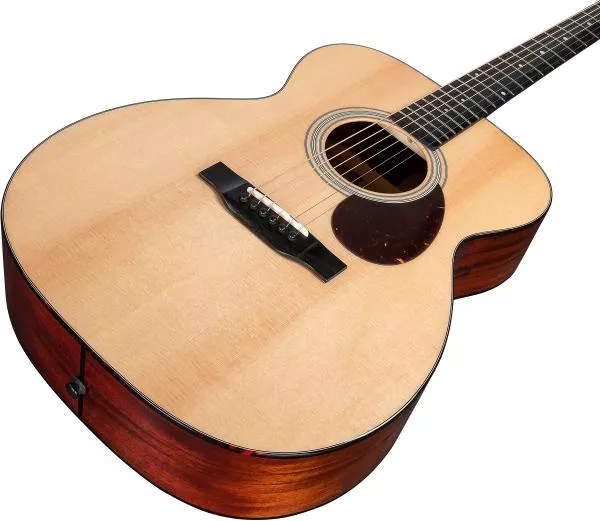 Guitare acoustique Eastman E6OM Traditional - natural