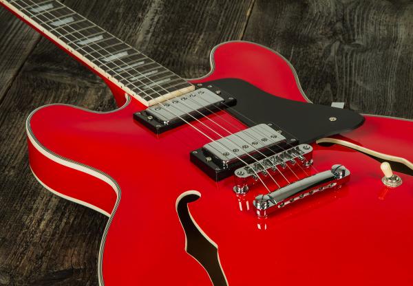 Guitare électrique 1/2 caisse Eastone GJ70 - red