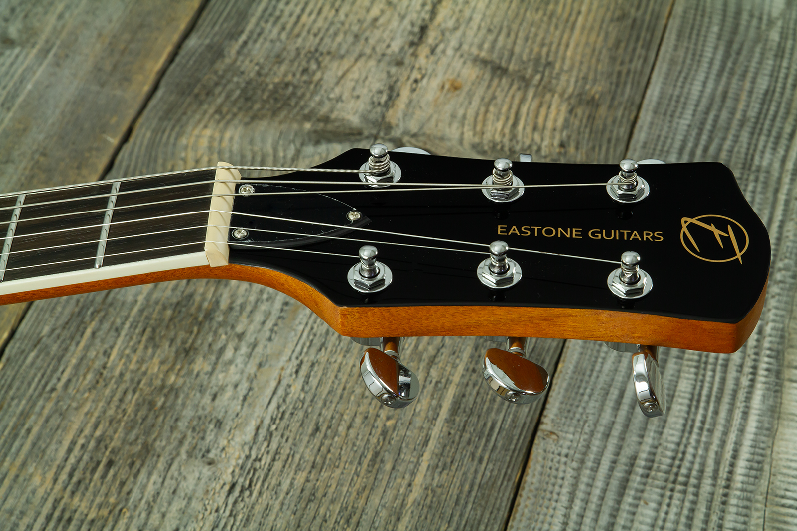 Eastone Lp70-blk 2h Ht Rw - Black - Guitare Électrique Single Cut - Variation 9