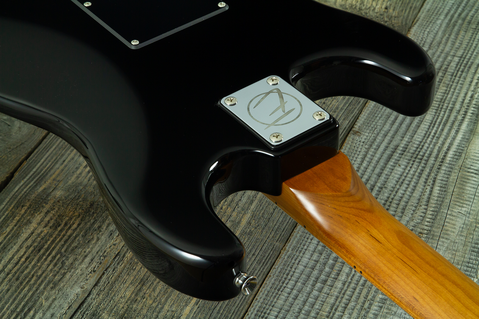Eastone St100r-blk-mn 3s Trem Mn - Black - Guitare Électrique Forme Str - Variation 7