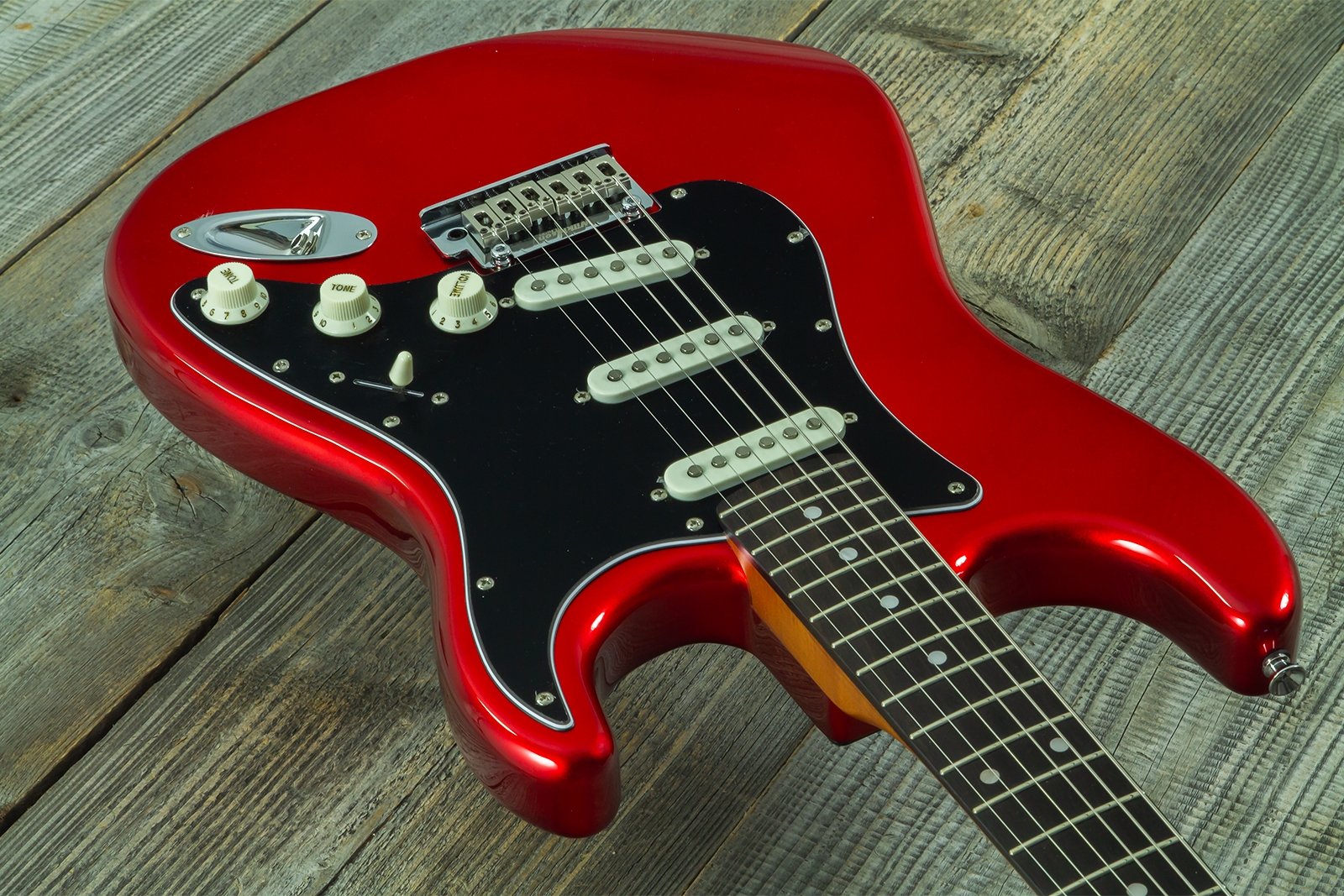 Eastone St100r-mr-rw 3s Trem Rw - Candy Apple Red - Guitare Électrique Forme Str - Variation 3