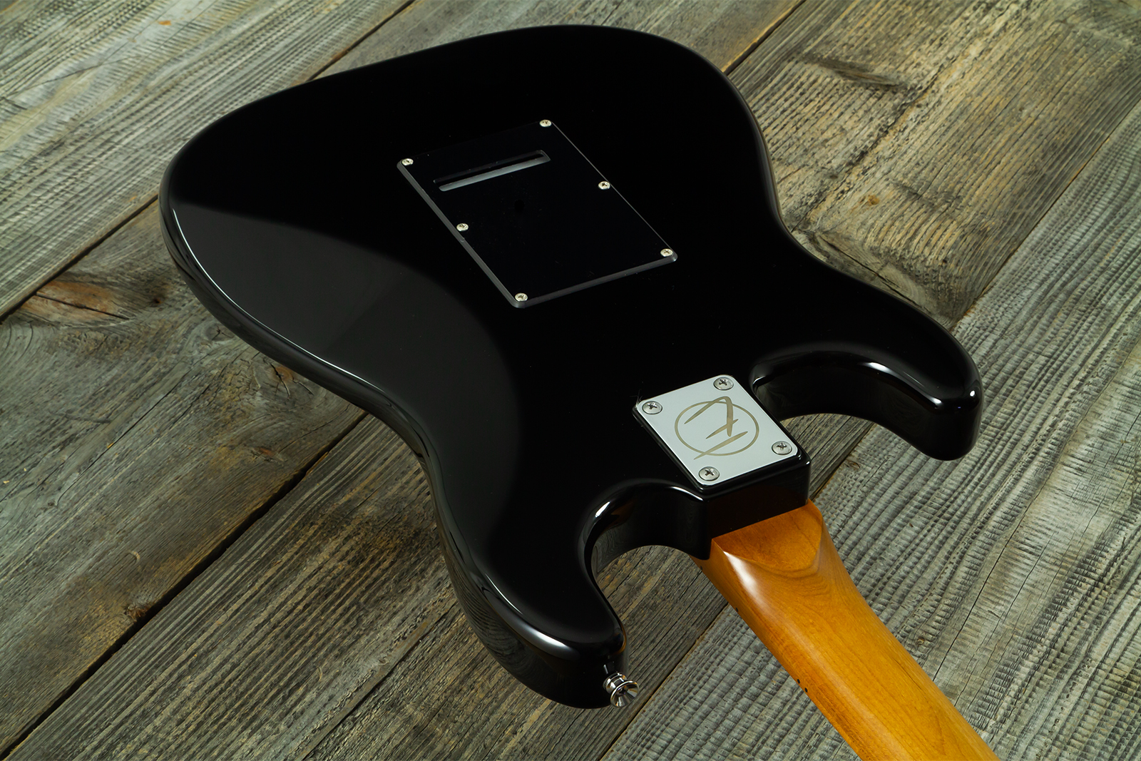 Eastone St150r-blk-rw Hss Trem Mn - Black - Guitare Électrique Forme Str - Variation 6