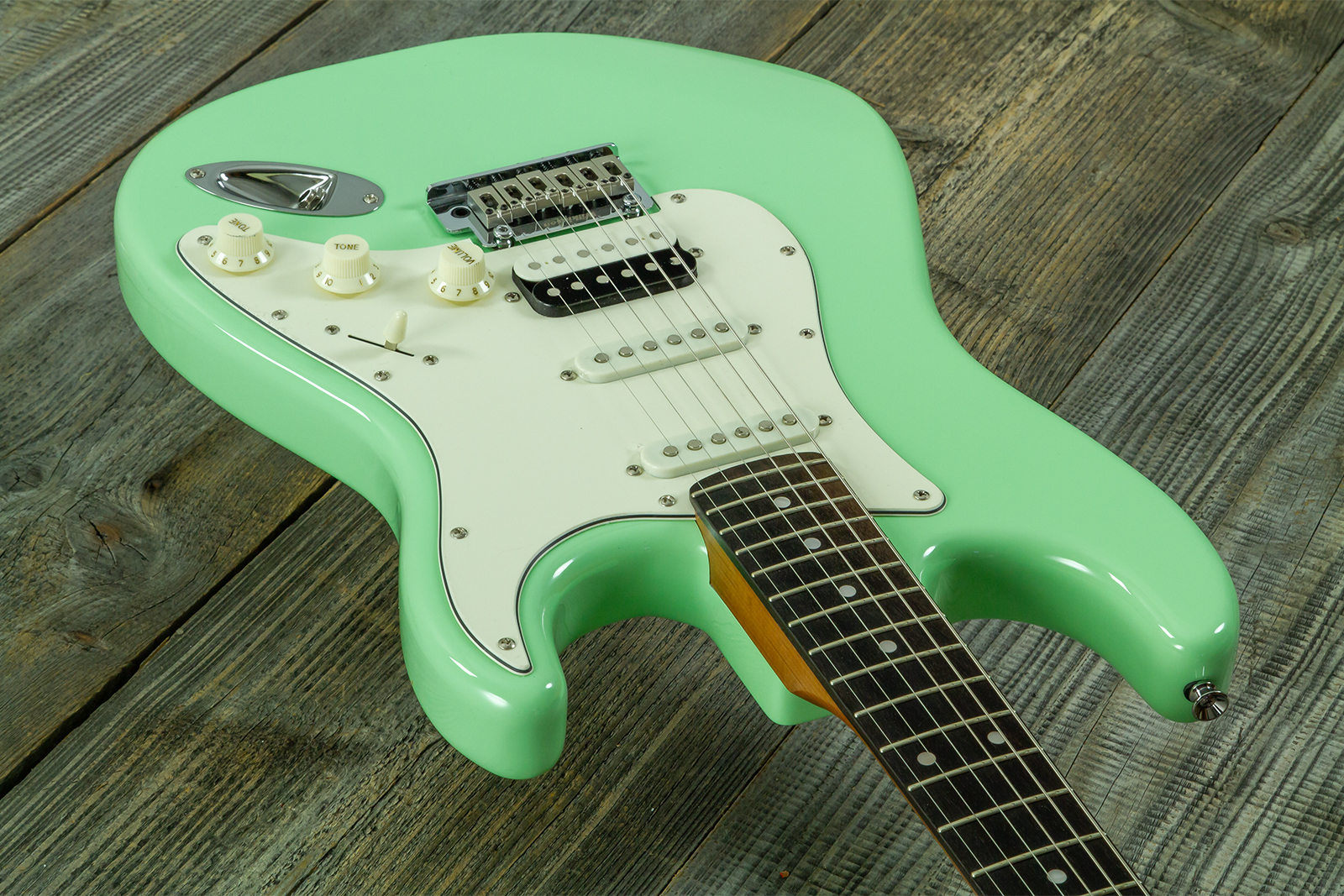 Eastone St150r-lg-rw Hss Trem Rw - Light Green - Guitare Électrique Forme Str - Variation 2