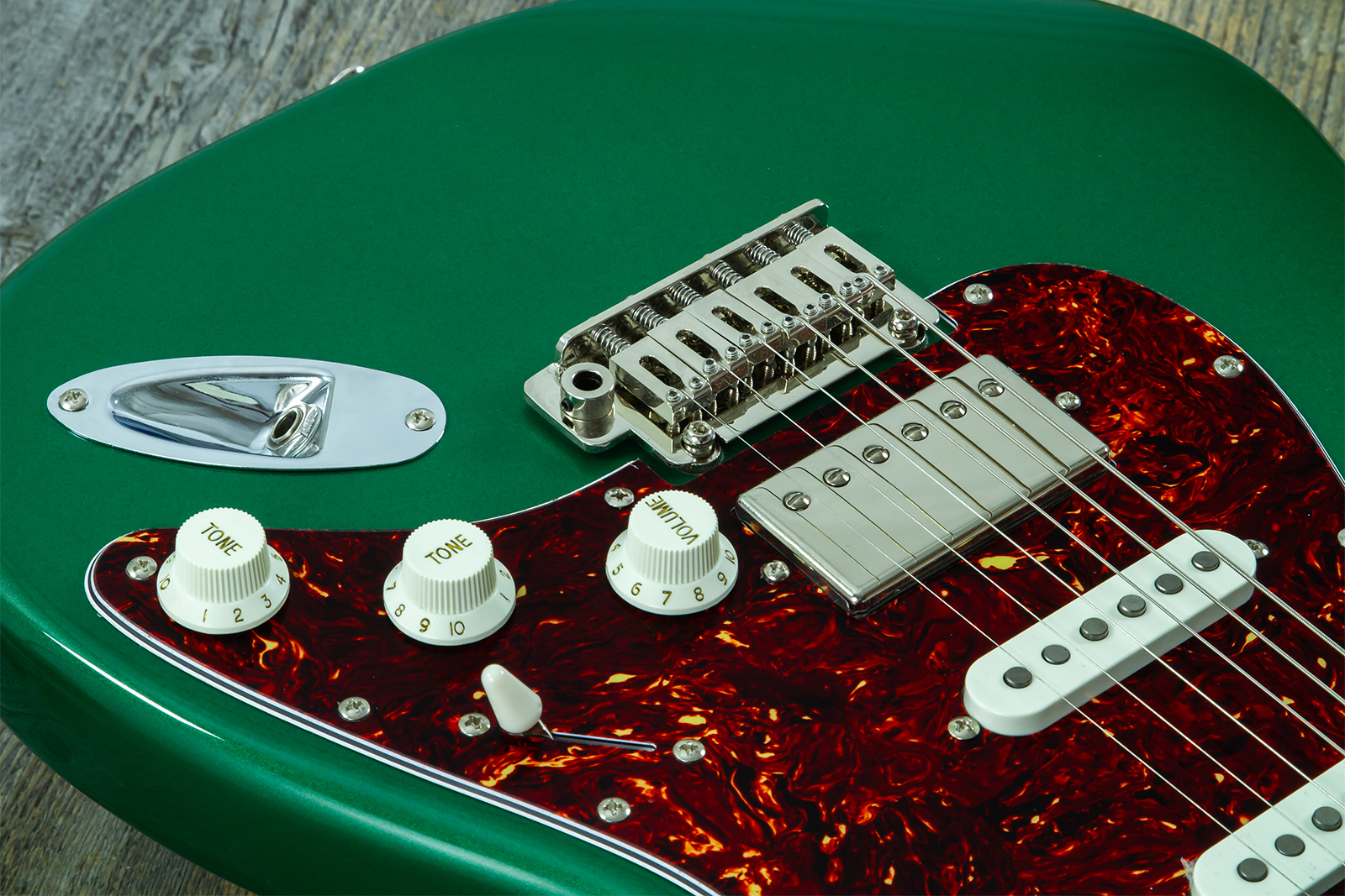 Eastone St550r-dmg Hss Trem Rw - Dark Metal Green - Guitare Électrique Forme Str - Variation 3