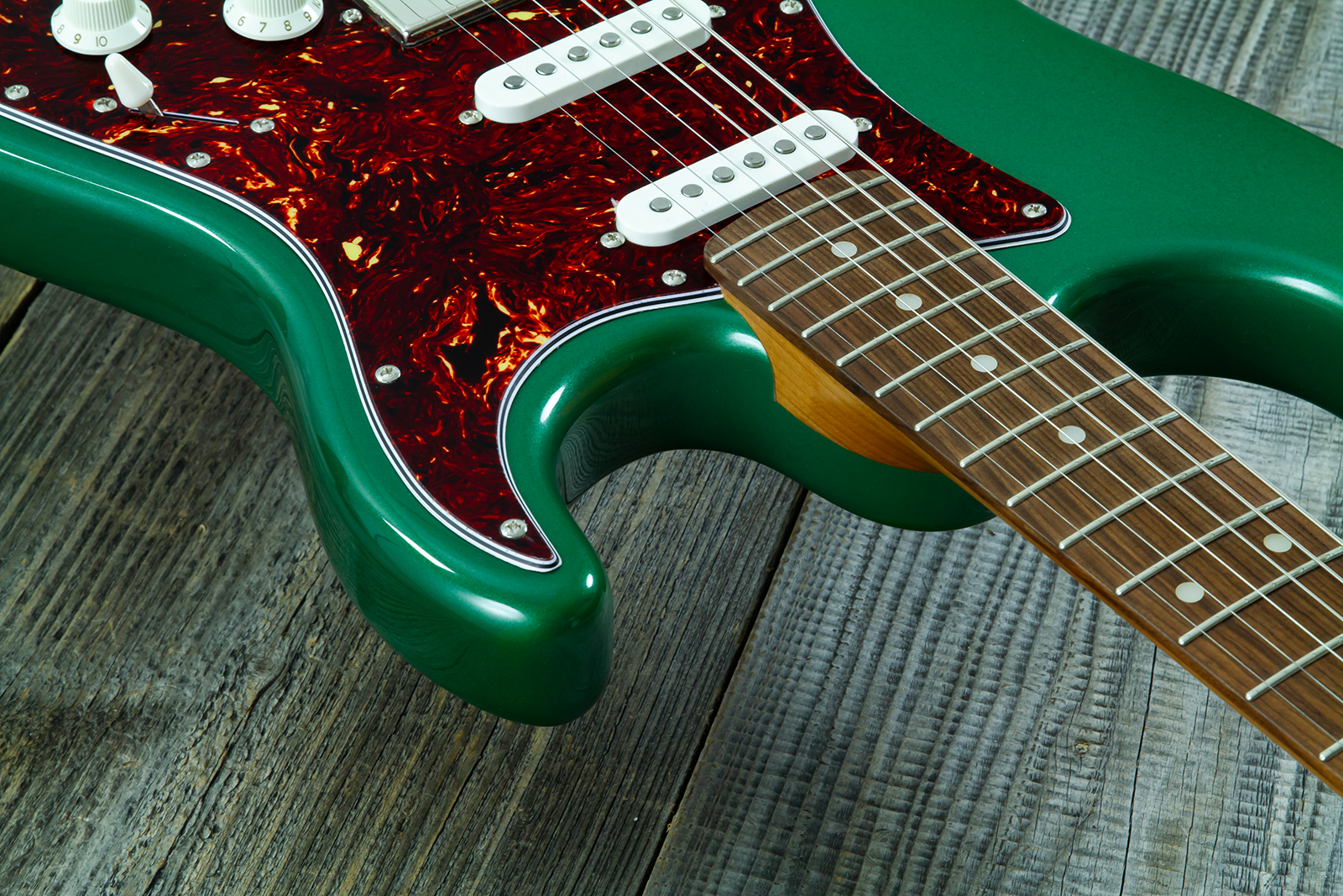 Eastone St550r-dmg Hss Trem Rw - Dark Metal Green - Guitare Électrique Forme Str - Variation 5
