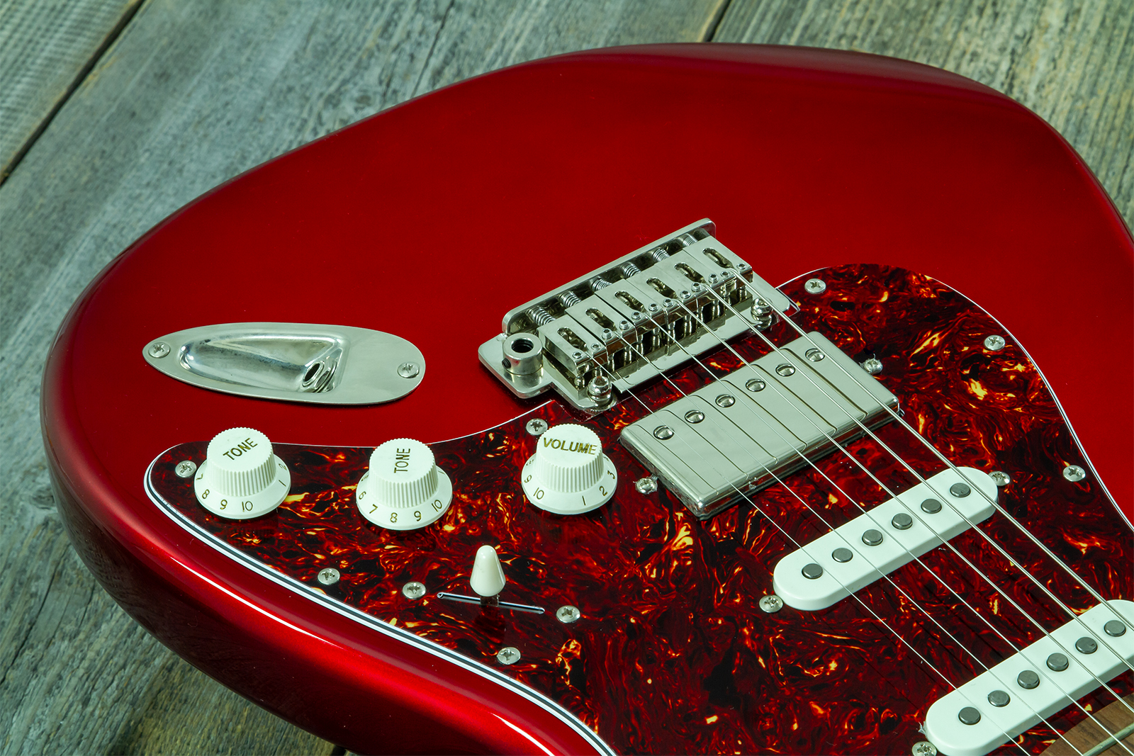 Eastone St550r-mr Hss Trem Rw - Metal Red - Guitare Électrique Forme Str - Variation 3