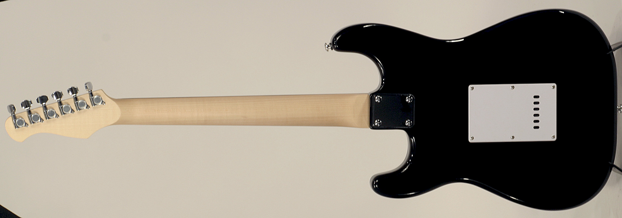 Eastone Str70-blk 3s Pur - Black - Guitare Électrique Forme Str - Variation 2