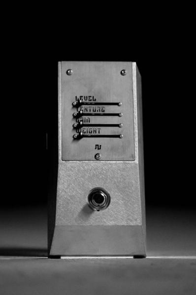 Pédale overdrive / distortion / fuzz Electronic audio experiments 0xEAE FUZZ