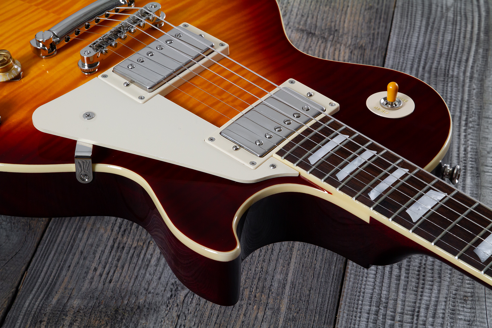 Epiphone Les Paul Standard 1959 Reissue Igc 2h Gibson Ht Rw - Sunburst Fade - Guitare Électrique Single Cut - Variation 4