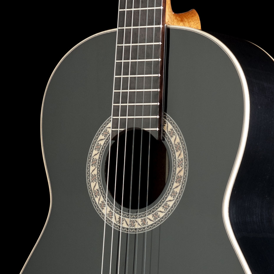 Esteve Gamberra Cedre Sycomore Rw - Black Gloss - Guitare Classique Format 4/4 - Variation 4