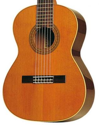 Guitare classique format 4/4 Esteve                         MOD. 3 Cedar - Natural