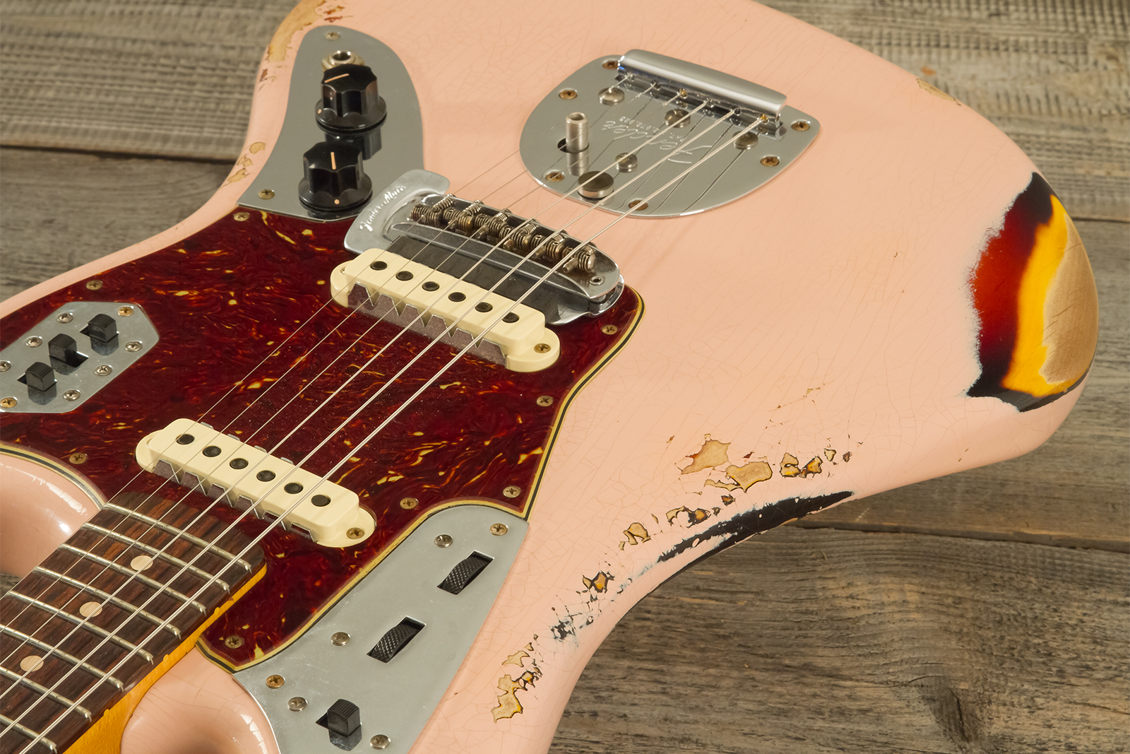 Fender Custom Shop Jaguar 1962 Shsc 2s Trem Rw #r141280 - Heavy Relic Shell Pink O. 3-color Sunburst - Guitare Électrique RÉtro Rock - Variation 3