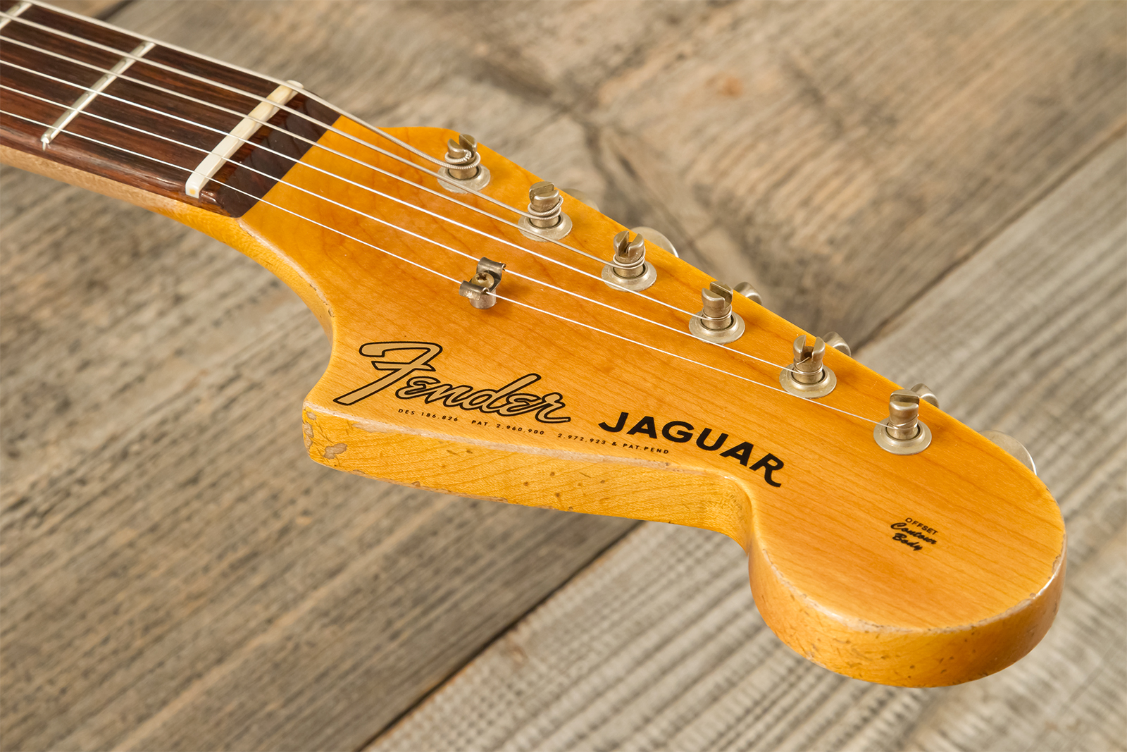 Fender Custom Shop Jaguar 1962 Shsc 2s Trem Rw #r141280 - Heavy Relic Shell Pink O. 3-color Sunburst - Guitare Électrique RÉtro Rock - Variation 7