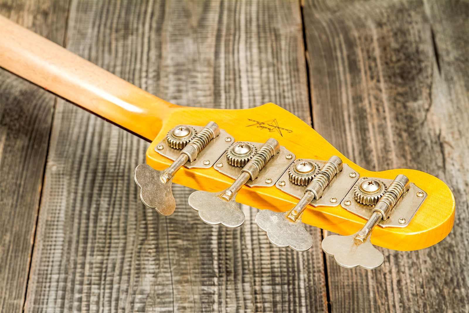 Fender Custom Shop  Jazz Bass 1962 Rw #cz569015 - Relic 3-color Sunburst - Basse Électrique Solid Body - Variation 9