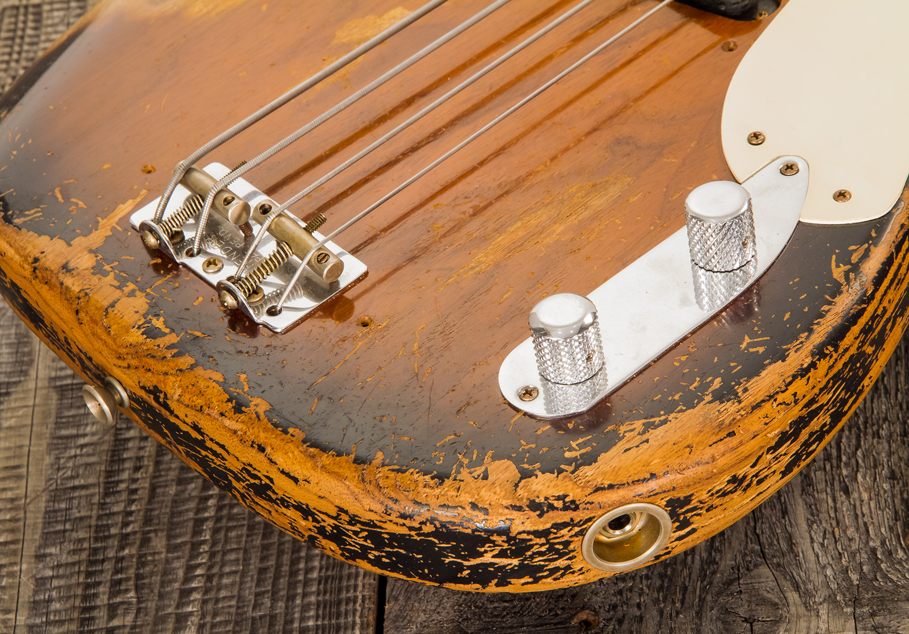 Fender Custom Shop Precision Bass 1955 Masterbuilt D.galuszka #xn3431 - Heavy Relic 2-color Sunburst - Basse Électrique Solid Body - Variation 5