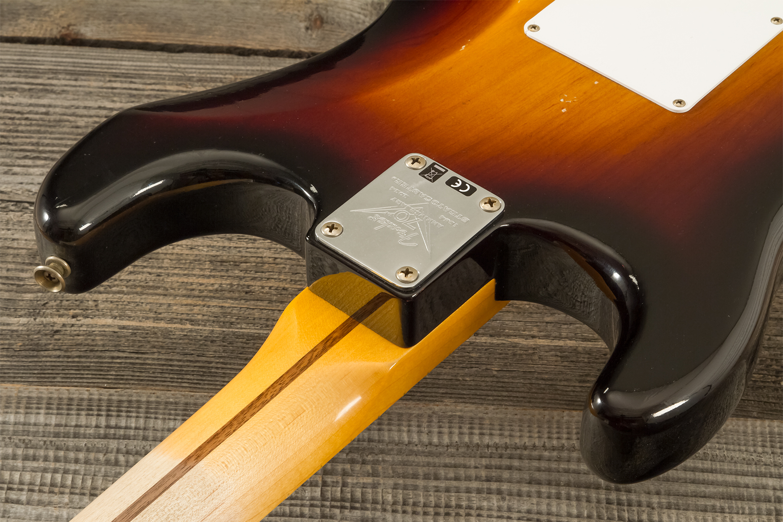 Fender Custom Shop Strat 1954 70th Anniv. 3s Trem Mn #xn4241 - Journeyman Relic Wide-fade 2-color Sunburst - Guitare Électrique Forme Str - Variation 