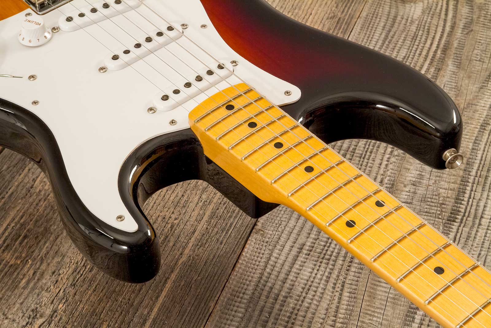 Fender Custom Shop Strat 1955 Vintage Custom Hardtail 3s Ht Mn #r142055 - Time Capsule 2-color Sunburst - Guitare Électrique Forme Str - Variation 5