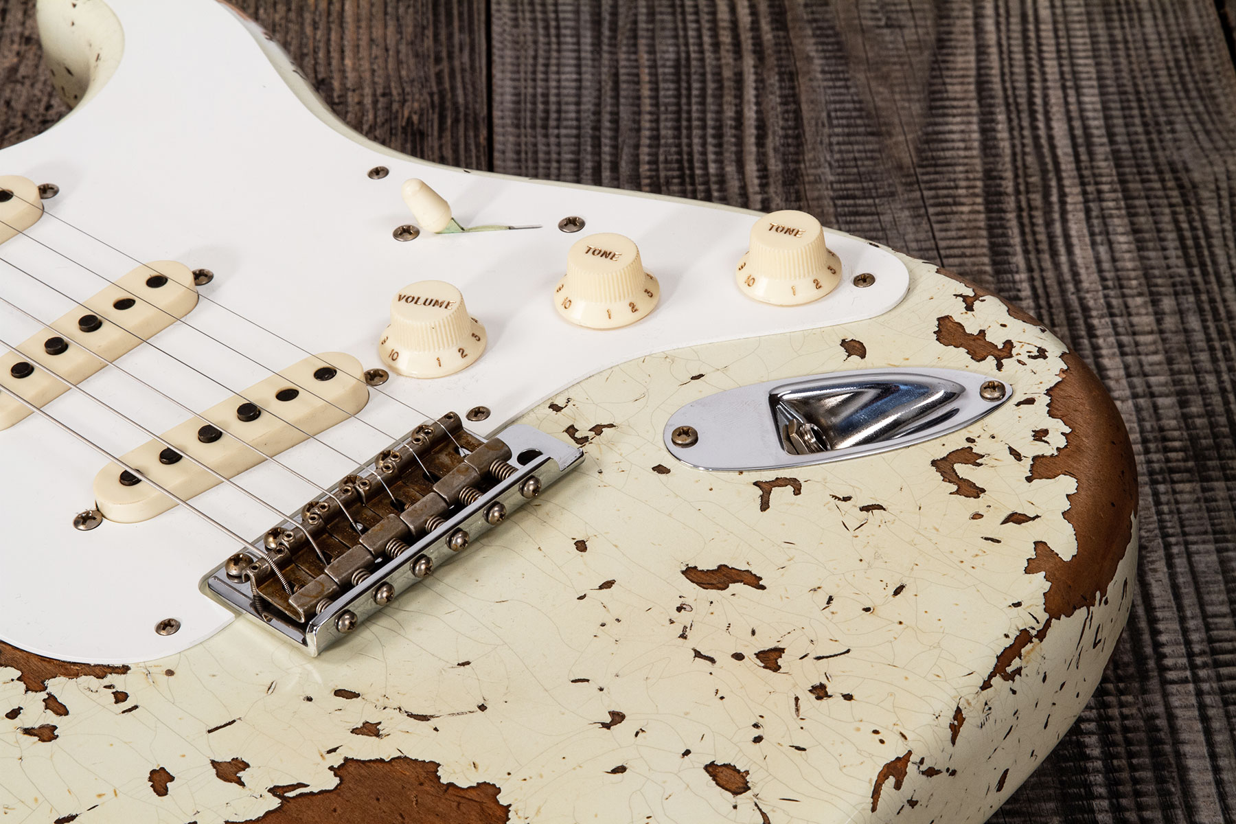 Fender Custom Shop Strat 1956 3s Trem Mn #cz568636 - Super Heavy Relic Aged India Ivory - Guitare Électrique Forme Str - Variation 5