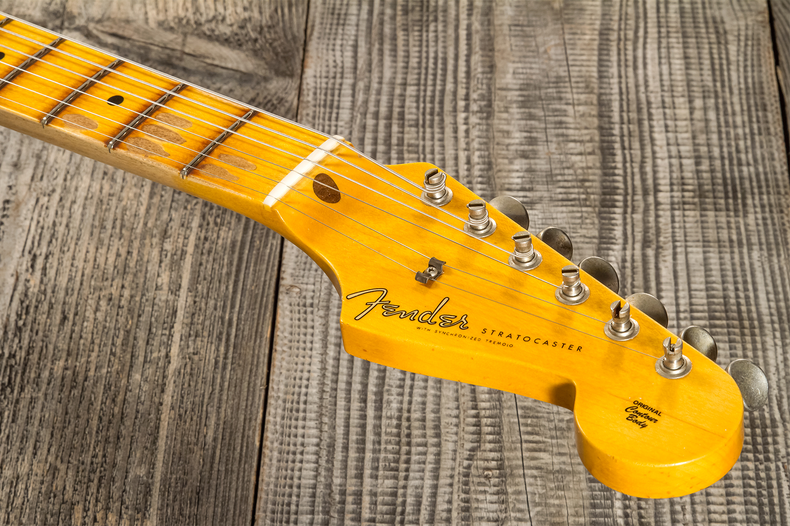 Fender Custom Shop Strat 1956 3s Trem Mn #cz570281 - Journeyman Relic Aged 2-color Sunburst - Guitare Électrique Forme Str - Variation 6