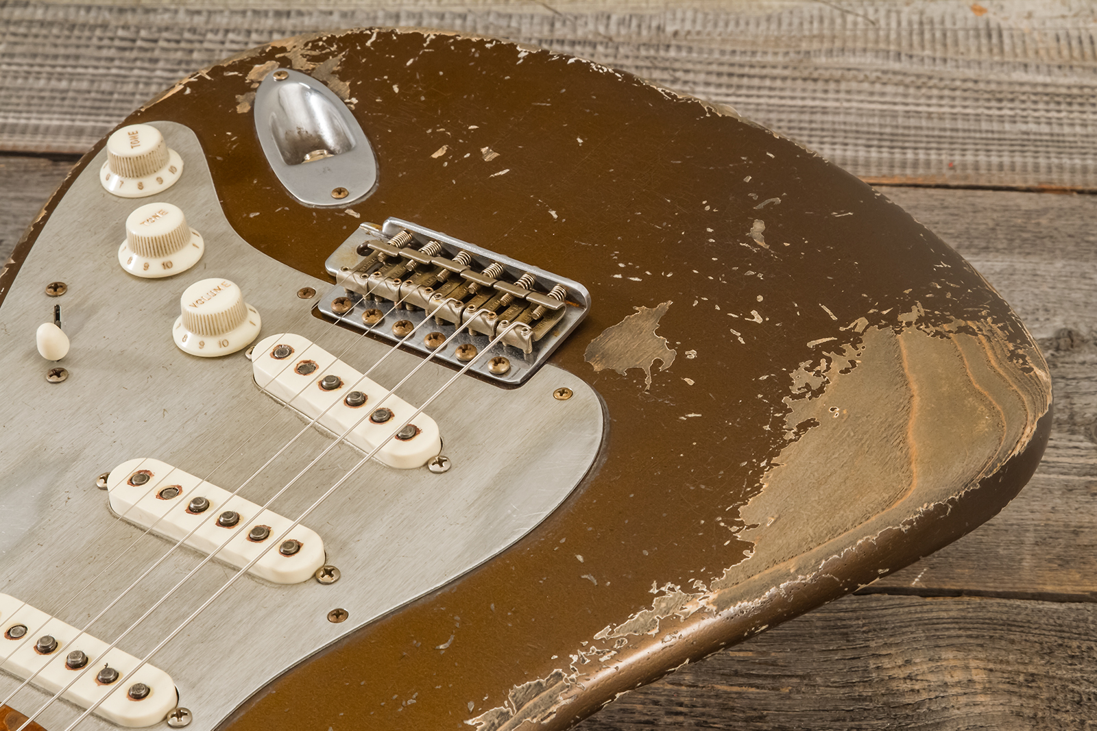 Fender Custom Shop Strat 1957 Masterbuilt D.wilson 3s Trem Mn #cz578116 - Relic Bronze - Guitare Électrique Forme Str - Variation 2