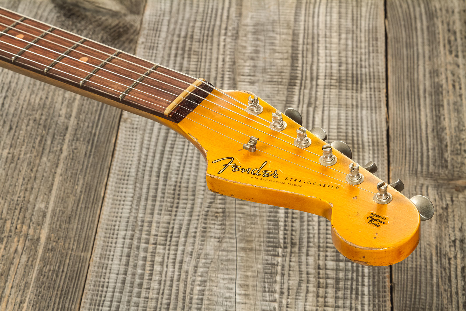Fender Custom Shop Strat 1959 3s Trem Rw #cz569850 - Super Heavy Relic Aged Chocolate 3-color Sunburst - Guitare Électrique Forme Str - Variation 8
