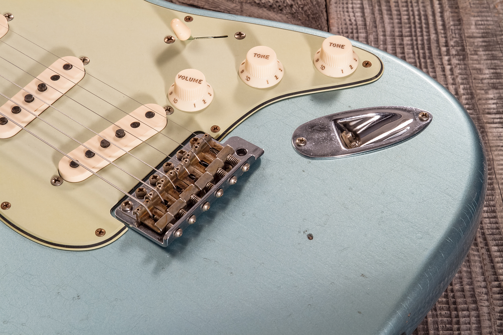 Fender Custom Shop Strat 1959 3s Trem Rw #cz570883 - Journeyman Relic Teal Green Metallic - Guitare Électrique Forme Str - Variation 4