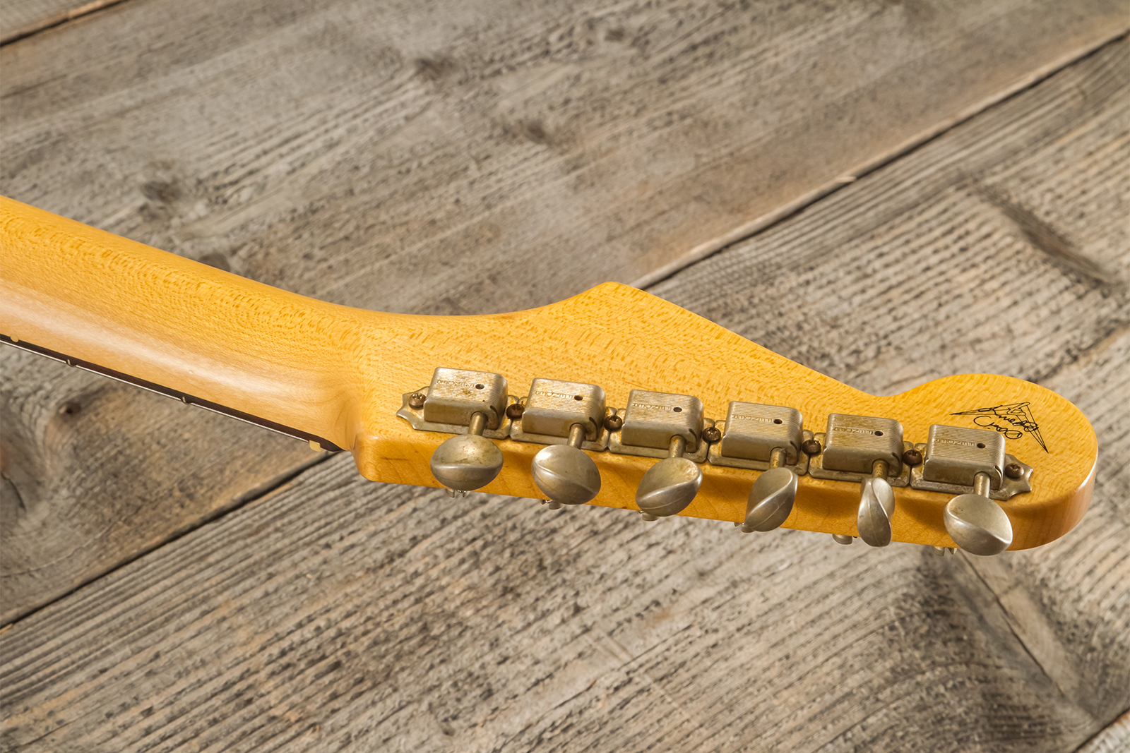 Fender Custom Shop Strat 1959 Masterbuilt D.brown 3s Trem Rw #r143697 - Journeyman Relic Vintage White - Guitare Électrique Forme Str - Variation 12
