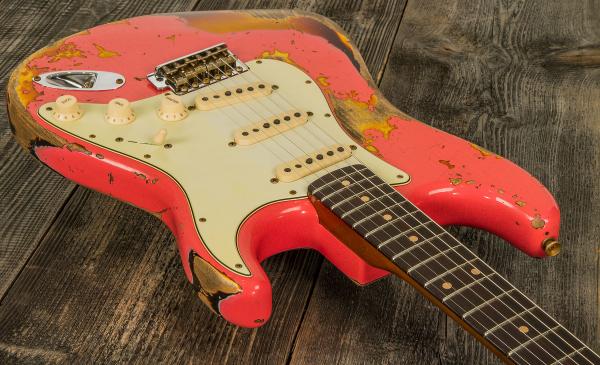 Guitare électrique solid body Fender Custom Shop 1960/63 Stratocaster #CZ558718 - super heavy relic fiesta over 3-color sunburst