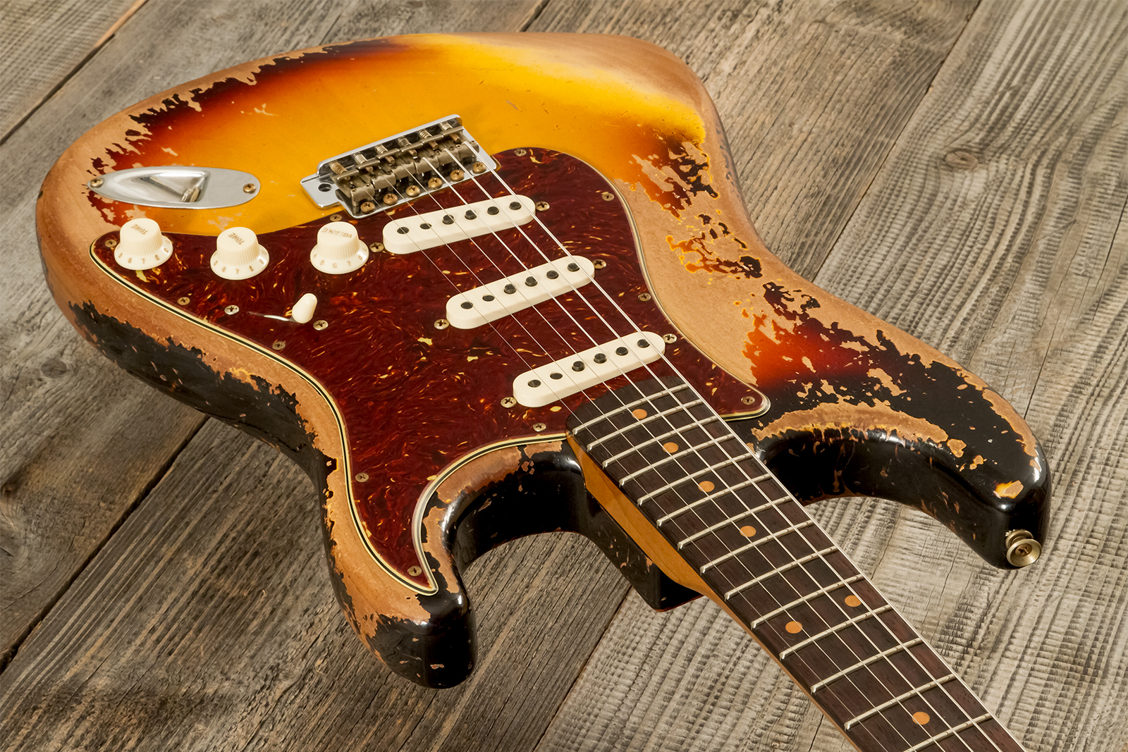 Fender Custom Shop Strat 1960 Roasted 3s Trem Rw #cz583123 - Super Heavy Relic 3-color Sunburst - Guitare Électrique Forme Str - Variation 2