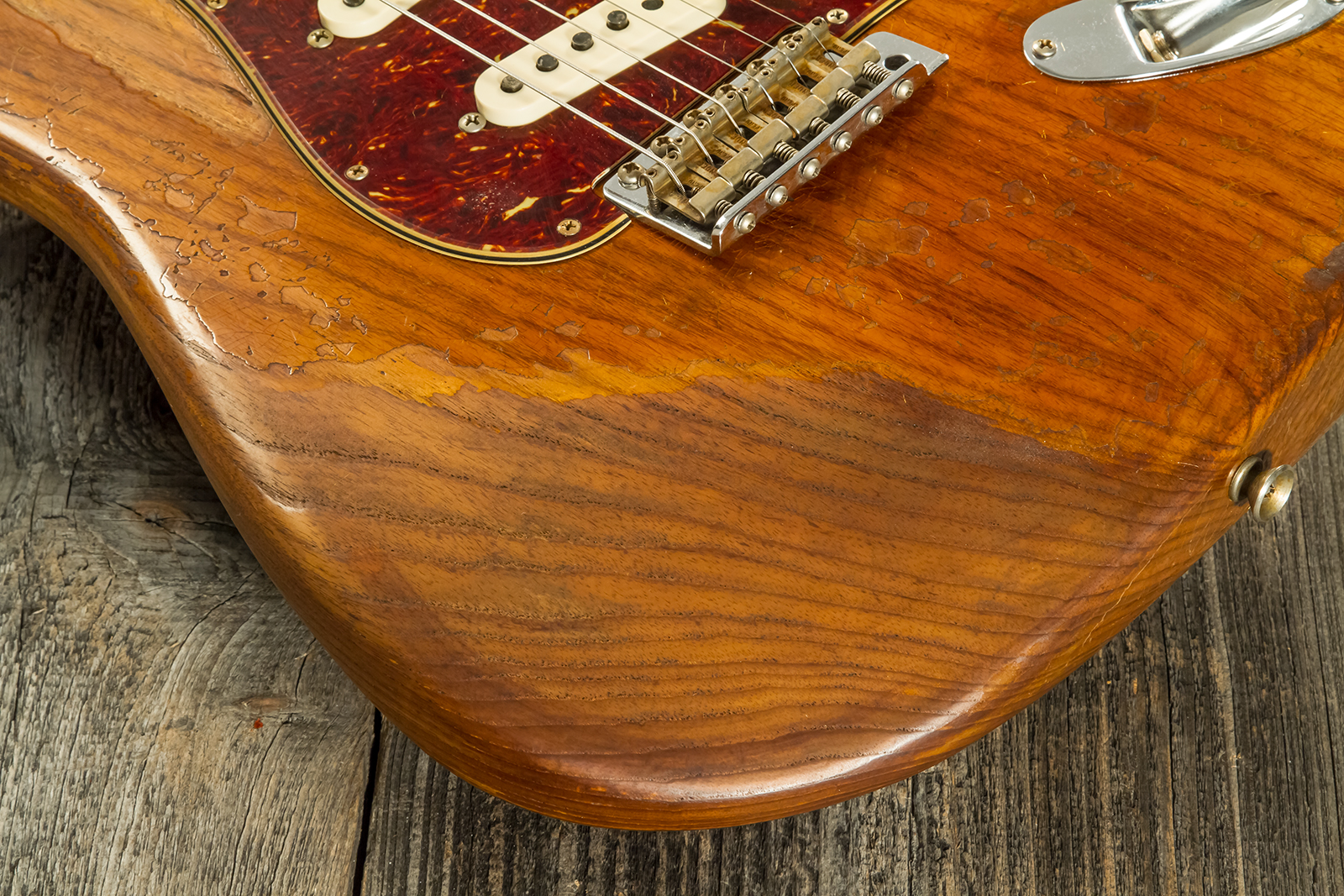 Fender Custom Shop Strat 1961 3s Trem Rw #cz570266 - Super Heavy Relic Natural - Guitare Électrique Forme Str - Variation 4