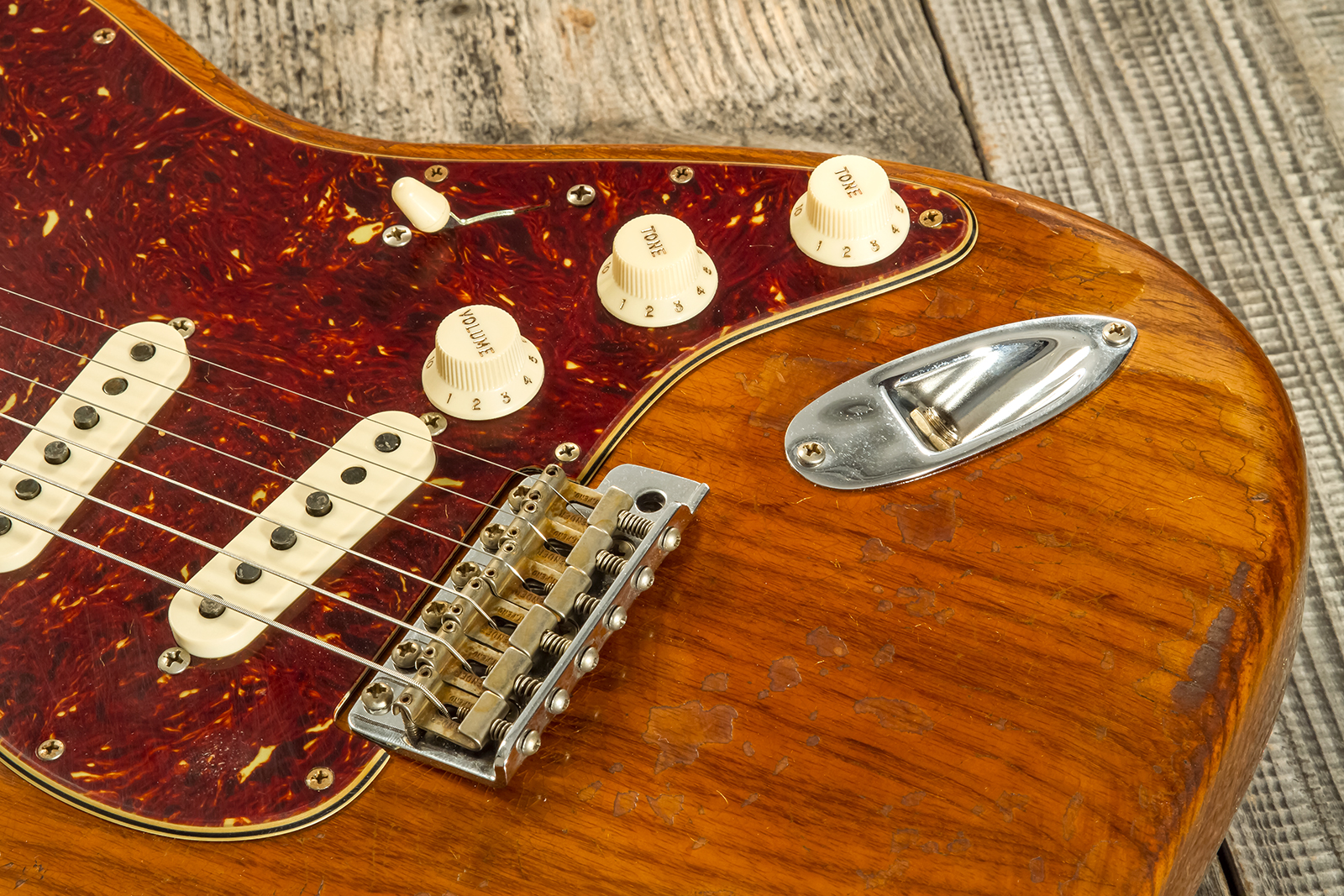 Fender Custom Shop Strat 1961 3s Trem Rw #cz570266 - Super Heavy Relic Natural - Guitare Électrique Forme Str - Variation 5