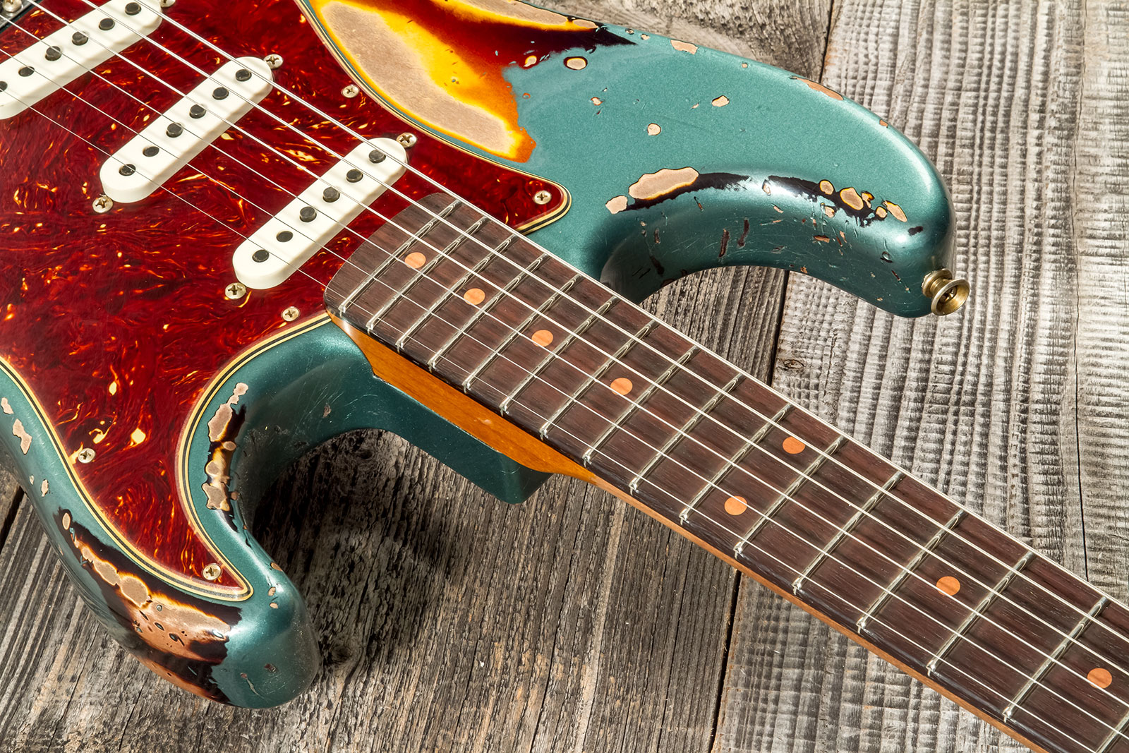 Fender Custom Shop Strat 1961 3s Trem Rw #cz573502 - Super Heavy Relic Sherwood Green Metallic O. 3-cs - Guitare Électrique Forme Str - Variation 4