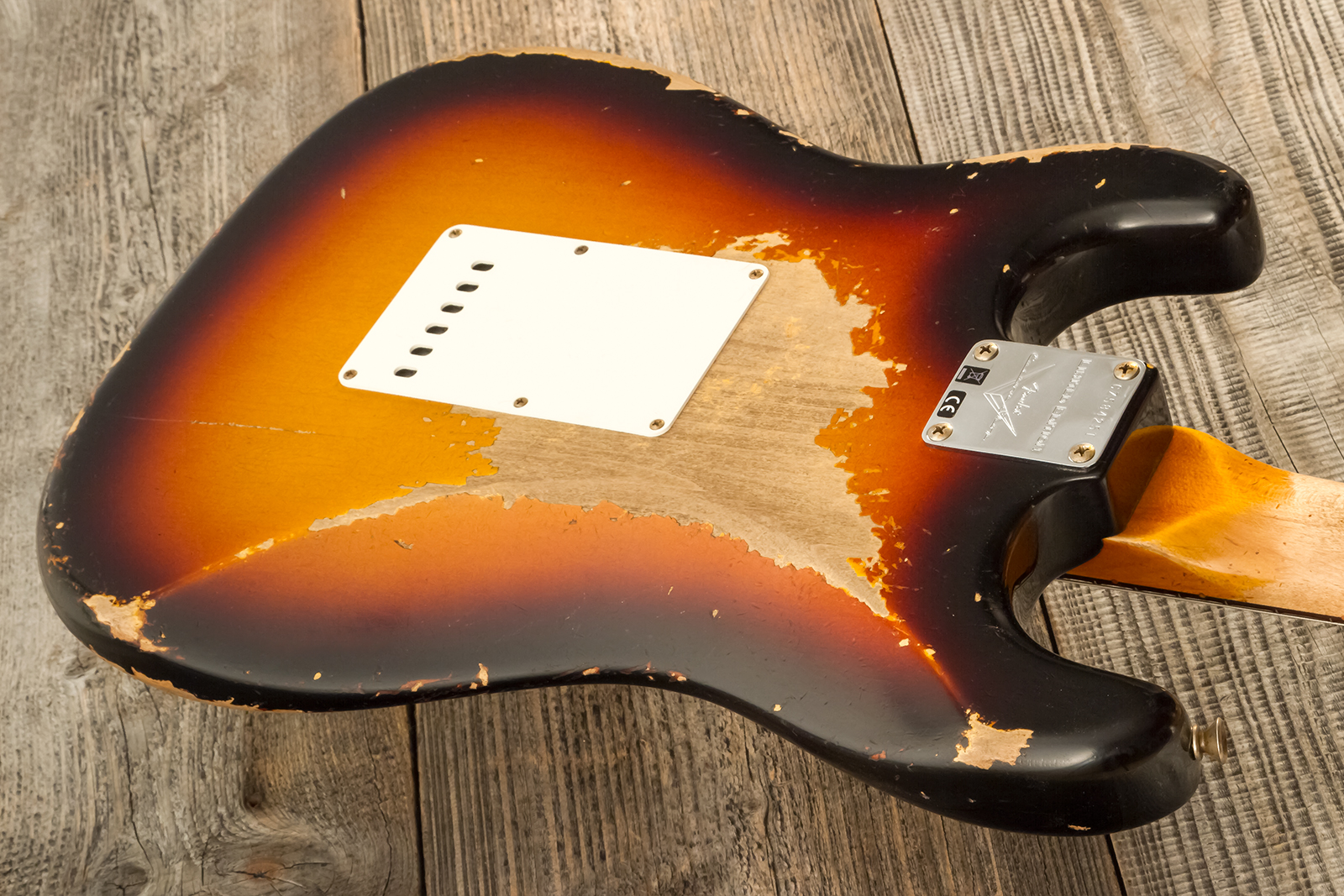 Fender Custom Shop Strat 1961 Bone Tone 3s Trem #cz584251 - Super Heavy Relic 3-color Sunburst - Guitare Électrique Forme Str - Variation 8