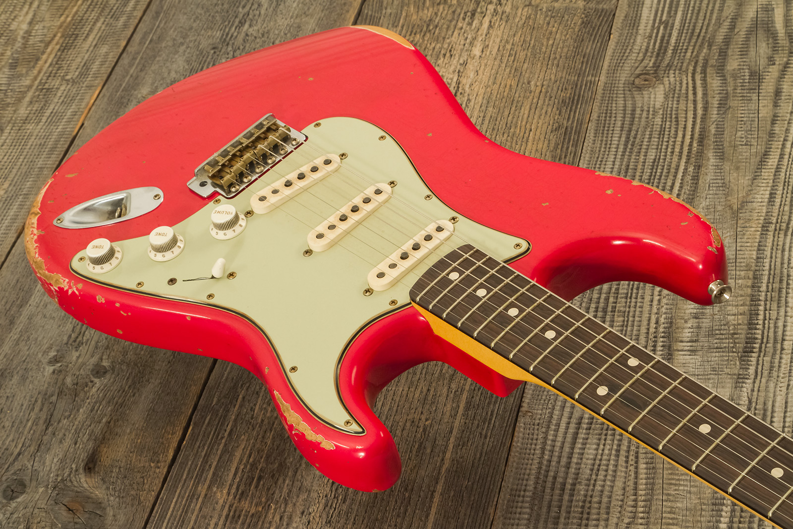 Fender Custom Shop Strat 1961 Masterbuilt K.mcmillin 3s Trem Abw #r132221 - Relic Fiesta Red - Guitare Électrique Forme Str - Variation 3